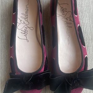 Libby Edelman Pink and Black Flats with Bow